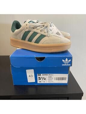 adidas Samba XLG - Putty Grey Collegiate Green - Kids Size 5.5 - New in Box